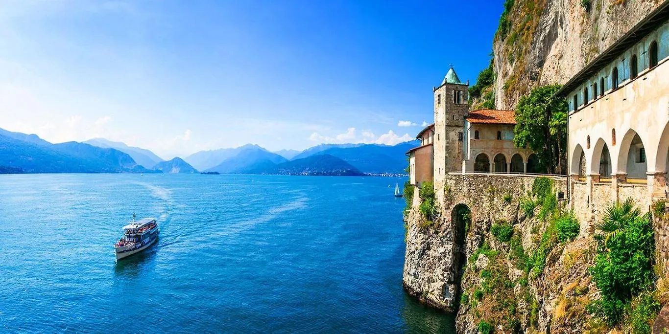Ehemaliger Palast, Malerische Wohnung, Seeblick, Stellplatz Laveno Lejlighed
