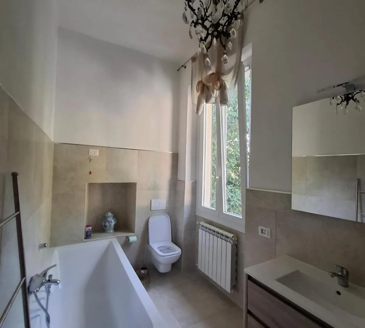 Lejlighed Ehemaliger Palast, Malerische Wohnung, Seeblick, Stellplatz Laveno Italien